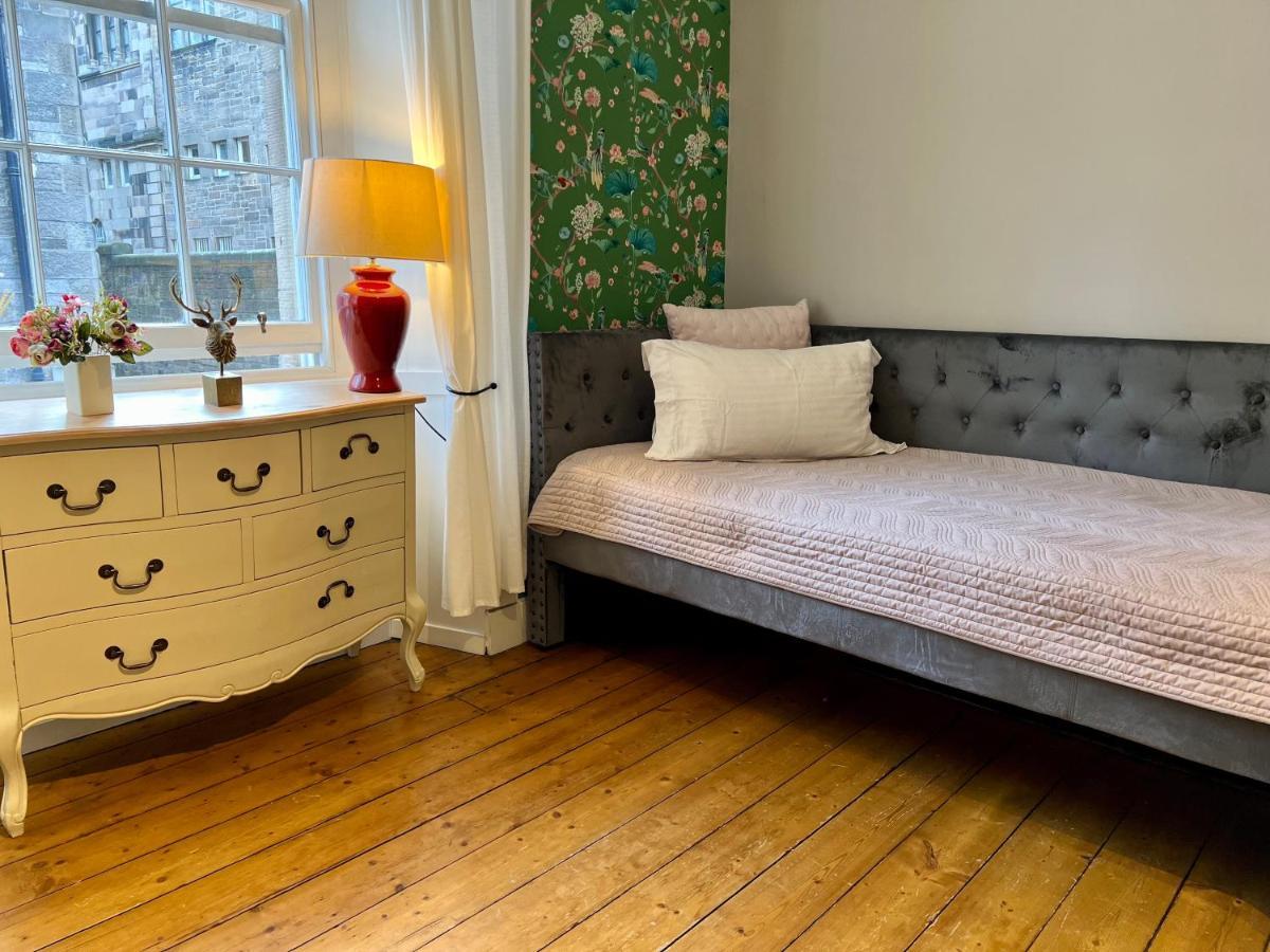 Old Town Centre Apartment 5 Mins To Edinburgh Castle 外观 照片